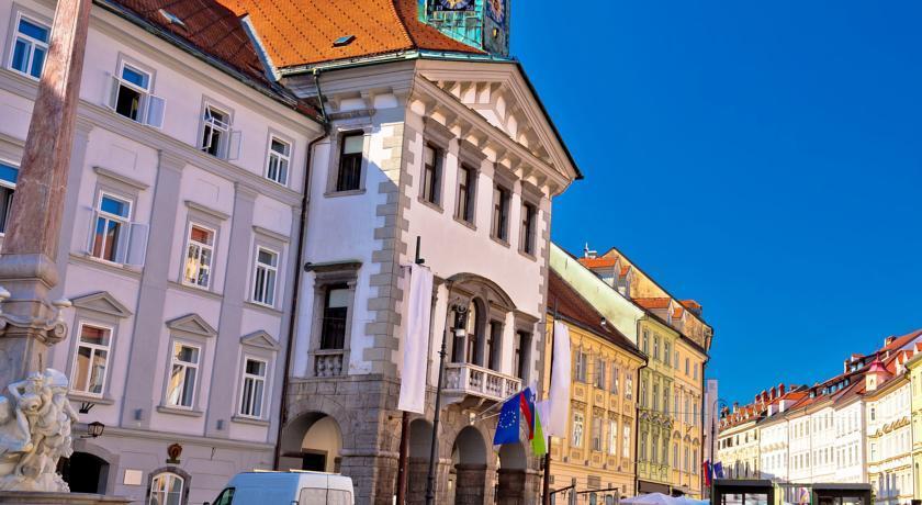 Urban Homy Ljubljana Acomodação com café da manhã Exterior foto